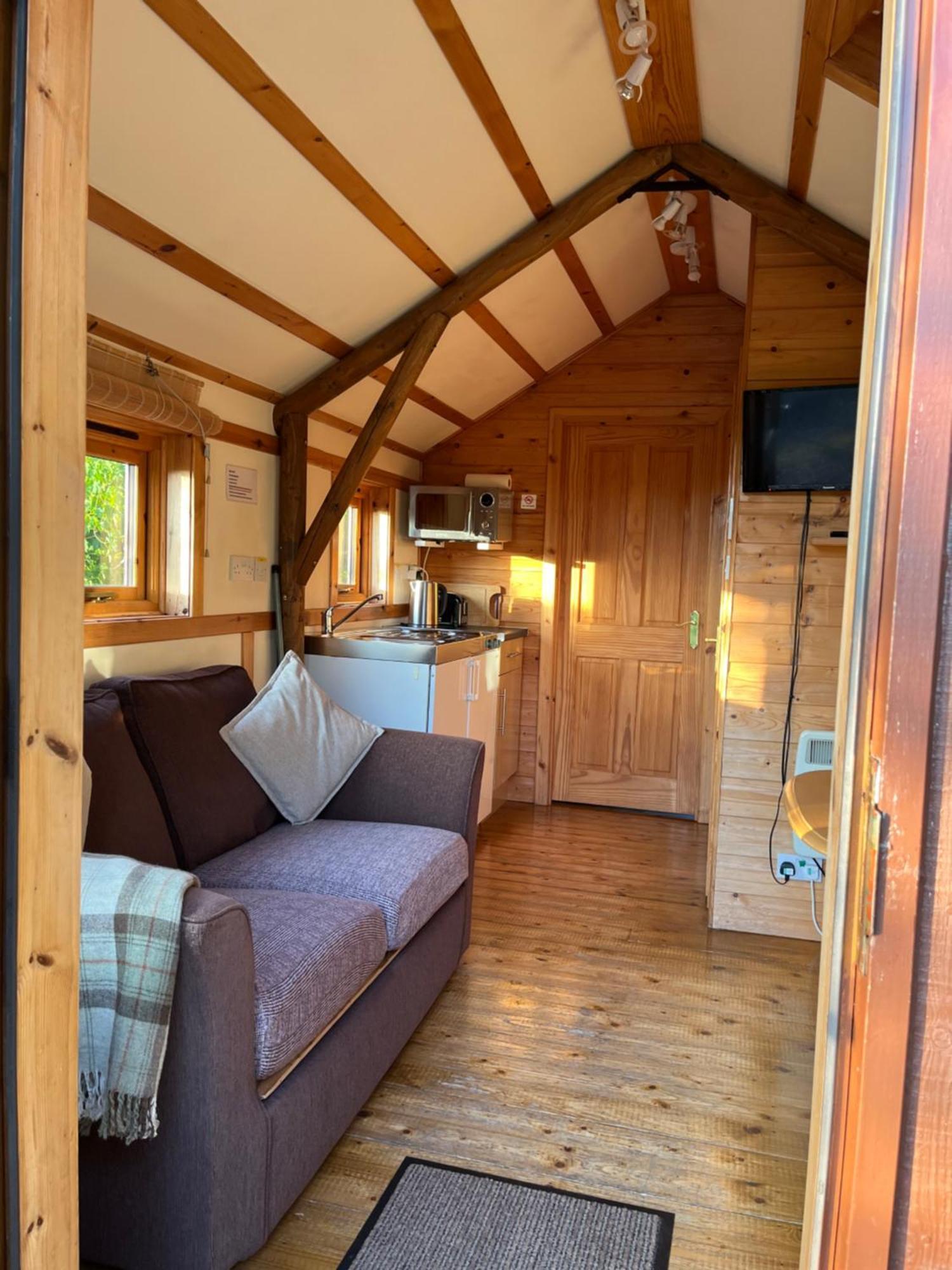 Bower Pods Hotel Bowermadden Екстериор снимка