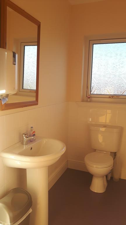 Bower Pods Hotel Bowermadden Екстериор снимка