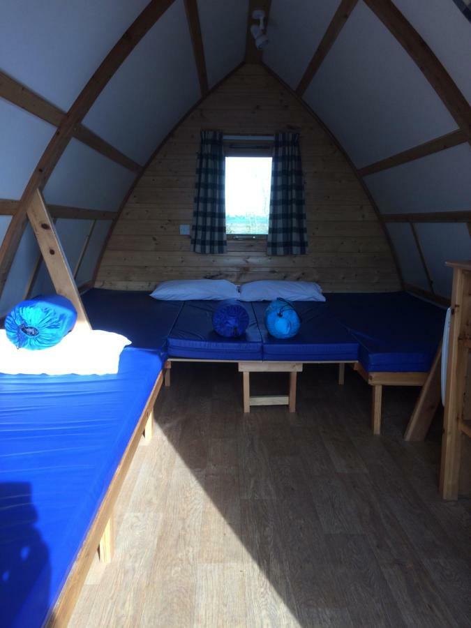 Bower Pods Hotel Bowermadden Екстериор снимка